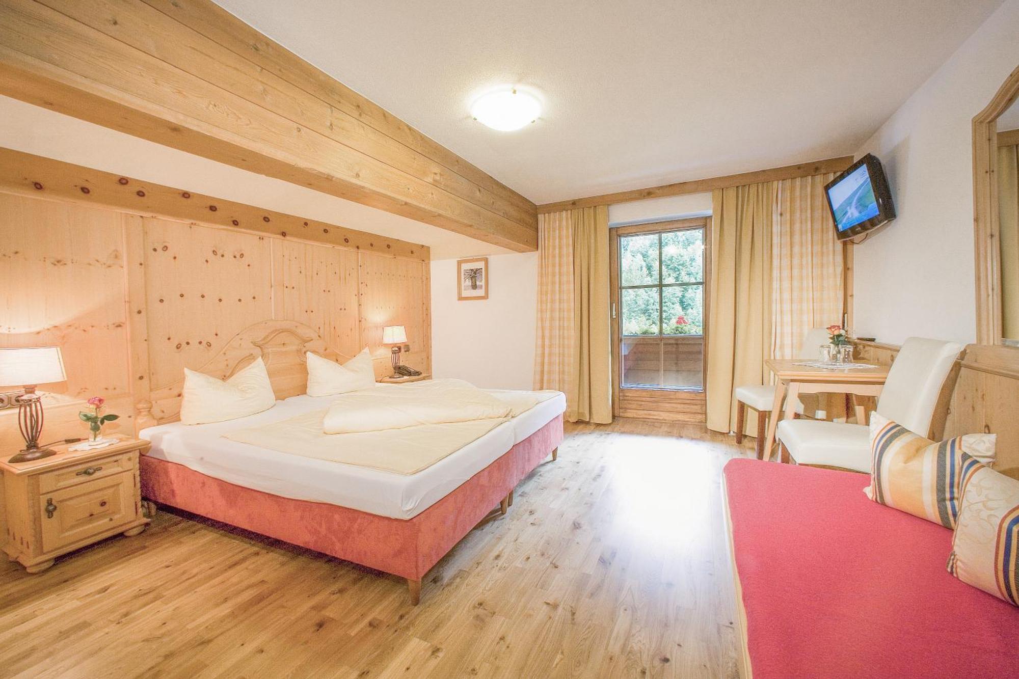 Alpenhotel Tirolerhof Gerlos Room photo