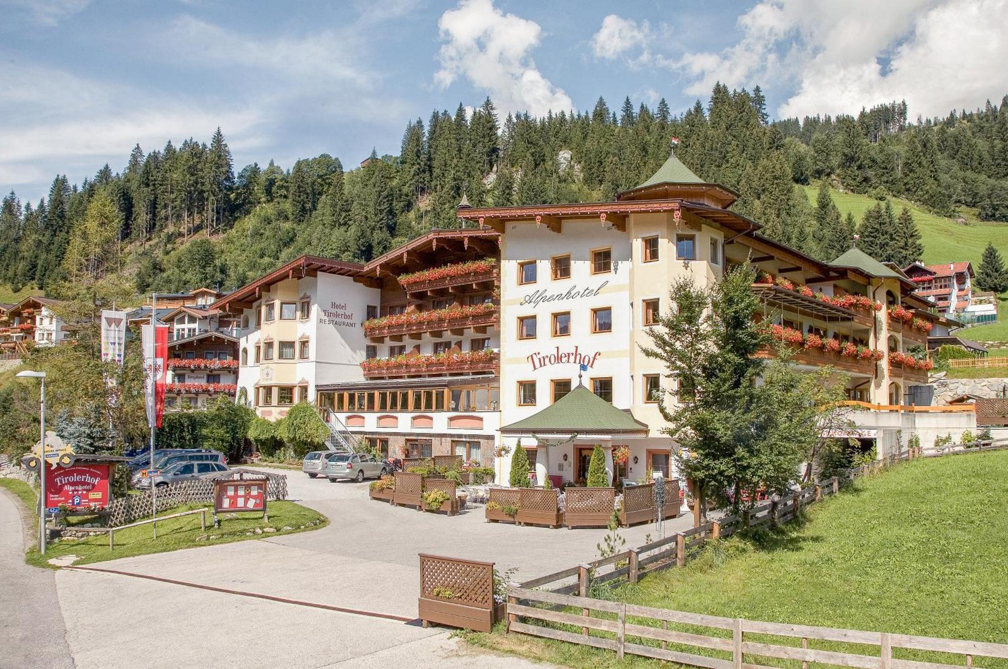 Alpenhotel Tirolerhof Gerlos Exterior photo